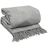 Highams Manta de Forro Polar con Flecos de Punto Liso Suave, cálida, para Silla, sofá Cama, Color Gris Plateado, 150 x 200 cm